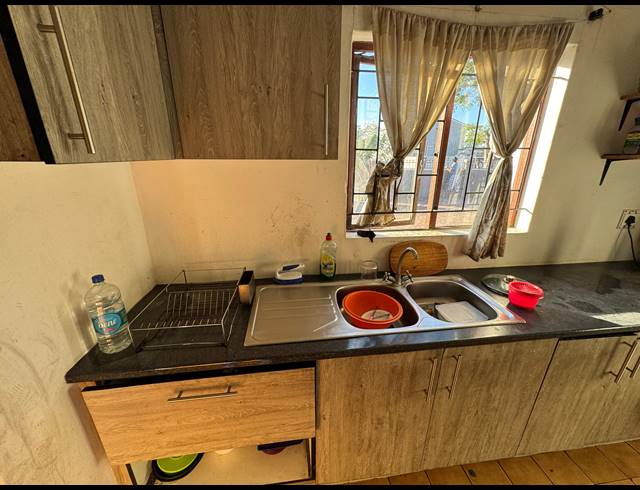 5 BEDROOM HOUSE FOR SALE IN FOREST GLADE